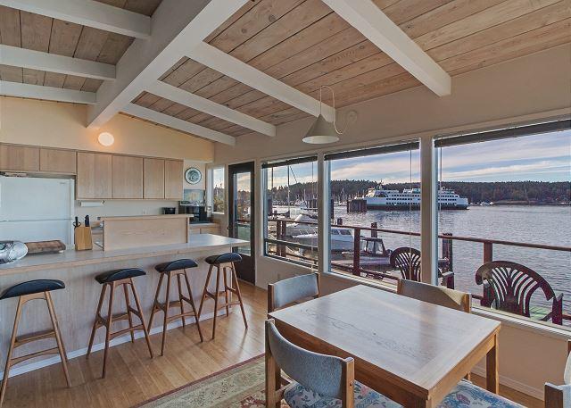 Friday Harbor Lights Villa Exterior photo